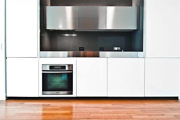 Rented by Compass | media 27