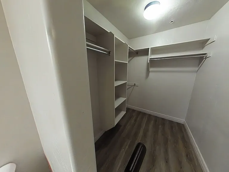 661 S 2220 W #104 — Photo 11