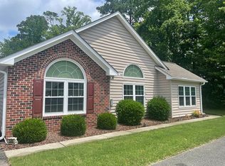506 Tabb Smith Trl, Yorktown, VA 23693
