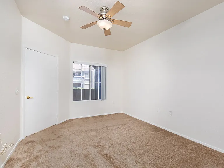 10245 S Maryland Pkwy #145 — Photo 17