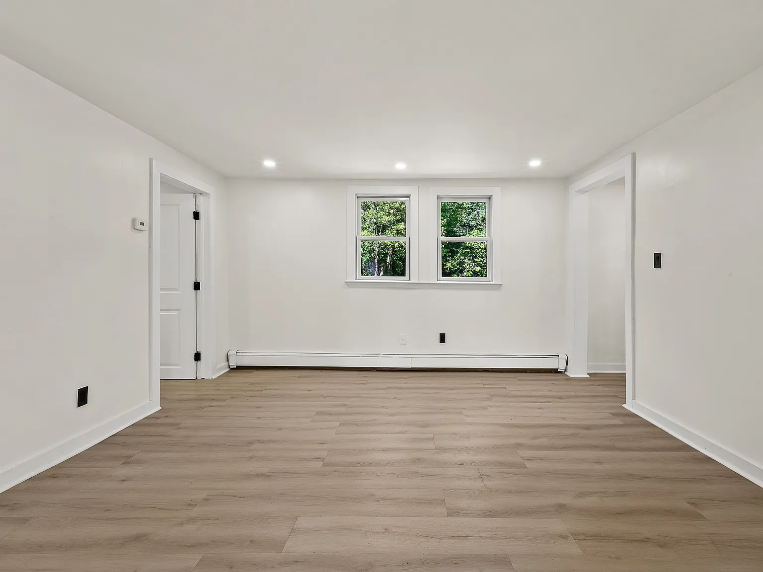 3 bed, $2,750 — Photo 2