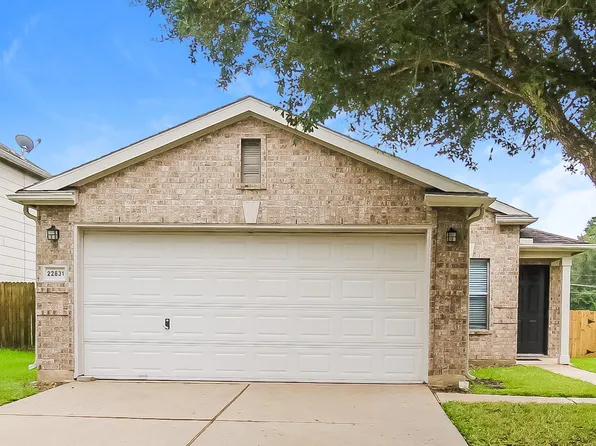 22831 Twisting Pine Dr, Spring, TX 77373