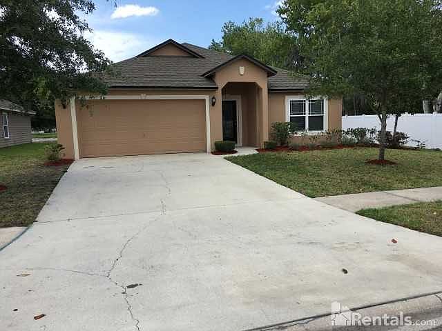 1st image of 72 Twin Lakes Dr