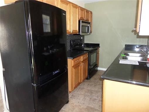 4th image of 6337 Dodson Ave
