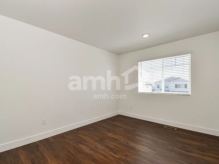 7618 Mardale Ln — Photo 19