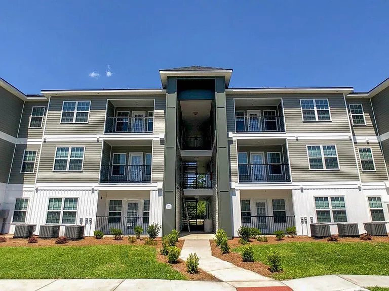 Wyngrove Apartments — Photo 5