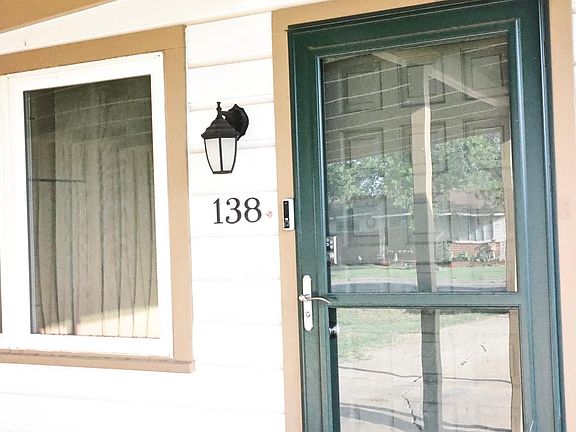 2nd image of 138 River Oaks St