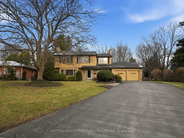 18 Ruskin Ct, London, ON N6G 1S8