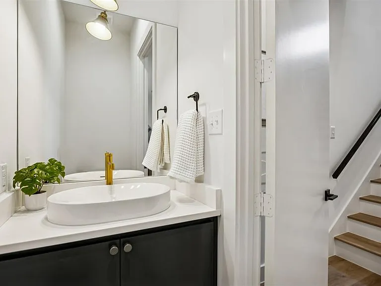 2147 Mail Ave #105 — Photo 10