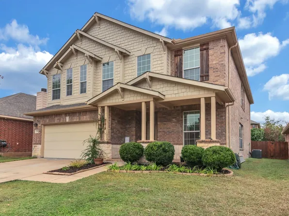 2317 Grand Rapids Dr, Fort Worth, TX 76177
