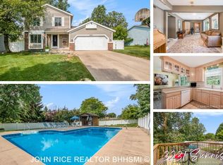 3231 Sunrise St SE, Grand Rapids, MI 49508