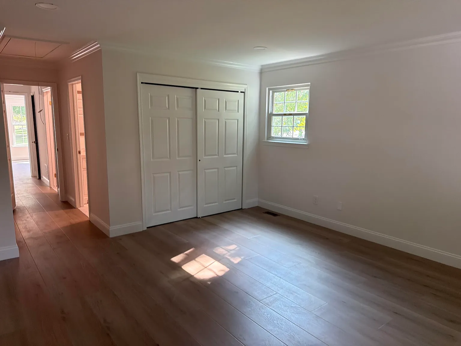2 bed, 1280 sqft, $3,700 — Photo 4
