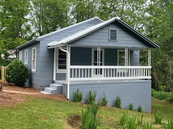 313 Watauga St, Franklin, NC 28734
