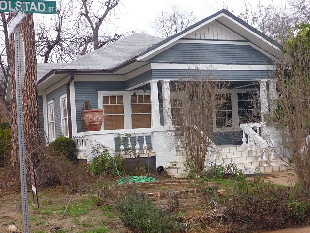 1st image of 101 E Kolstad St