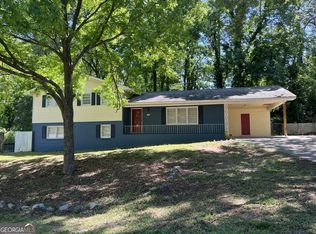 110 Valley View Dr, Warner Robins, GA 31088