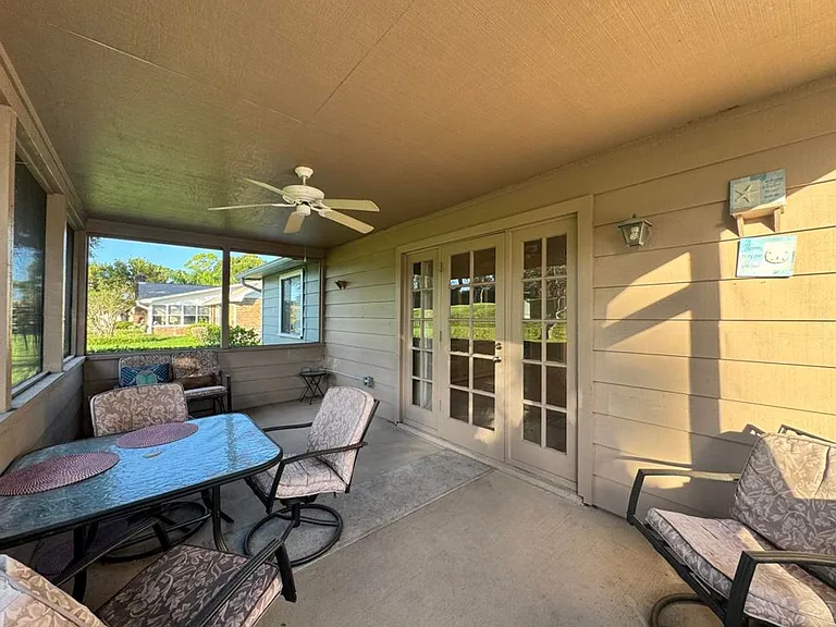 653 Pelican Bay Dr — Photo 25