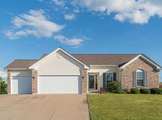 1904 Jessica Hills Ct, Washington, MO 63090