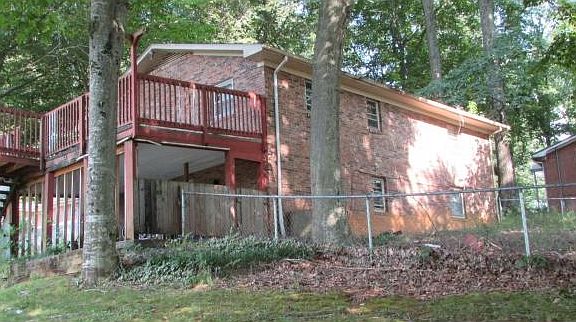 2nd image of 1000 Beechwood Dr