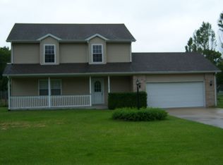 3578 Miracle Dr, Saint Anne, IL 60964