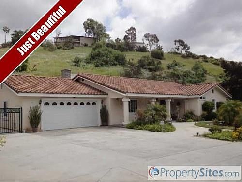 1st image of 4621 Bancroft Dr