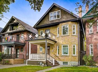 150 Medland St #3, Toronto, ON M6P 2N5