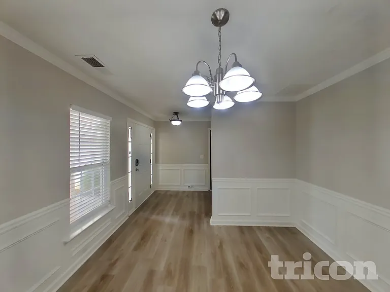 8292 Eastshore Dr — Photo 4