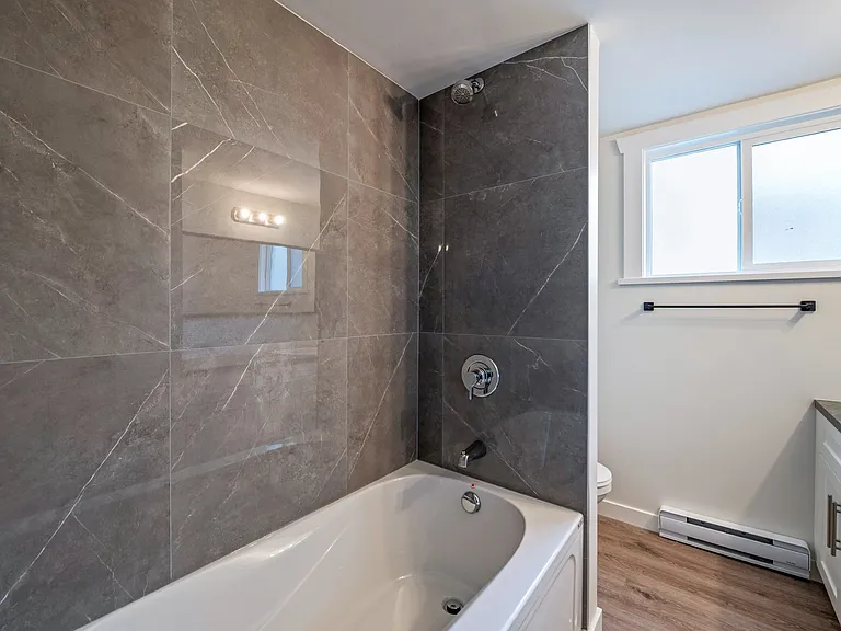 9250 Edwards Rd #5 — Photo 14