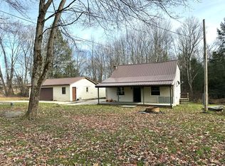 6464 Sulgar Rd, Reynoldsville, PA 15851