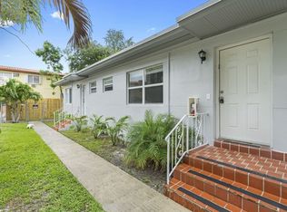 660 SW 10th St APT 3, Miami, FL 33130