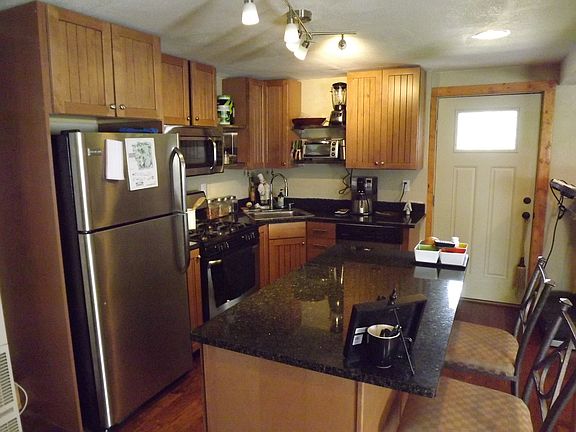 4th image of 116 N Center St
