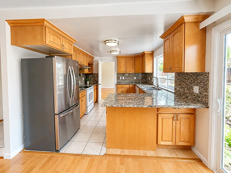 3650 Annandale Ct — Photo 6
