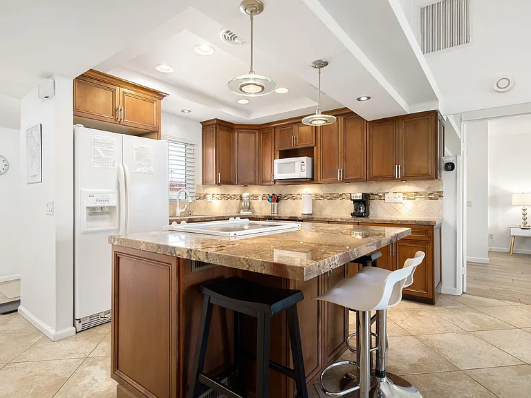40960 La Costa Cir W — Photo 4