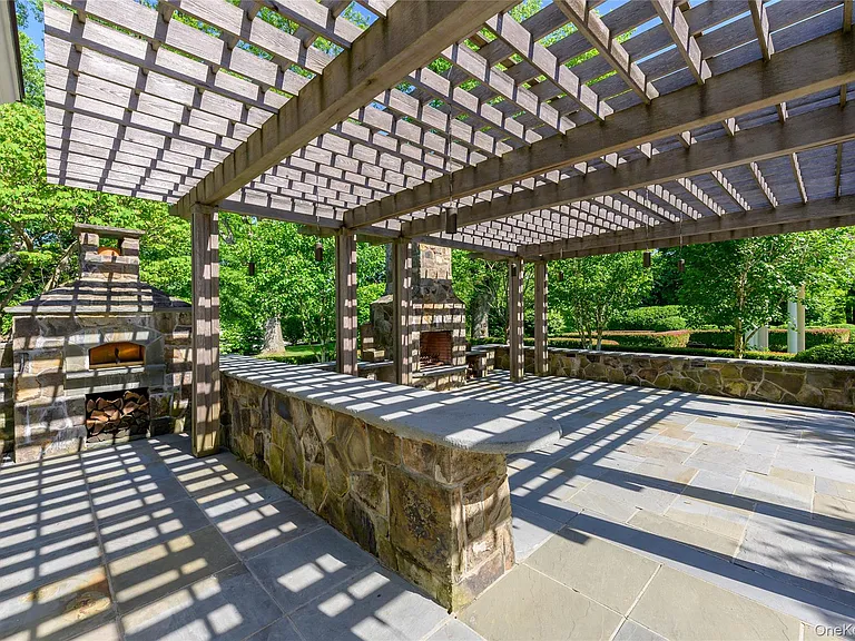 270 Guard Hill Rd — Photo 27
