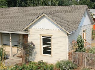 214 Gibson St, Talent, OR 97540