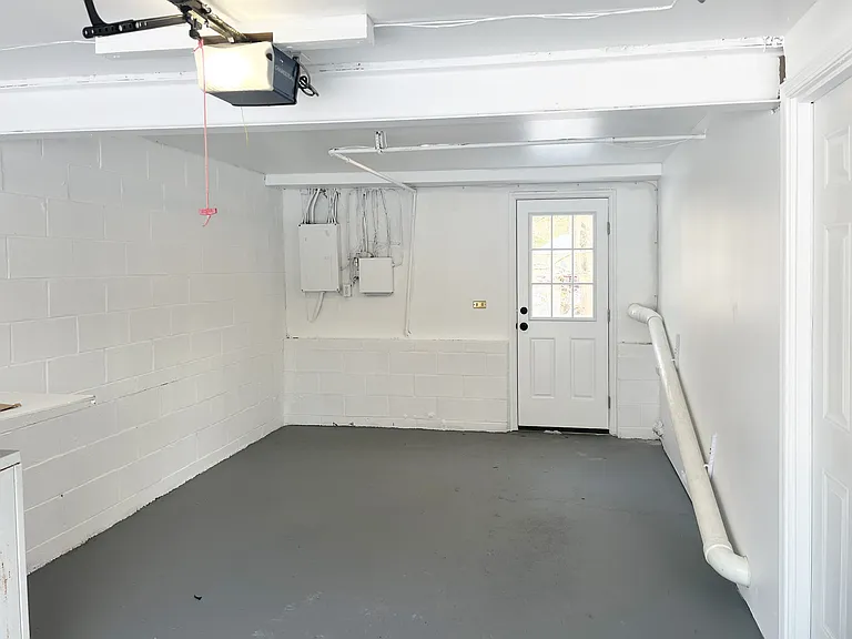 2 Burning Bush Blvd #2B — Photo 22