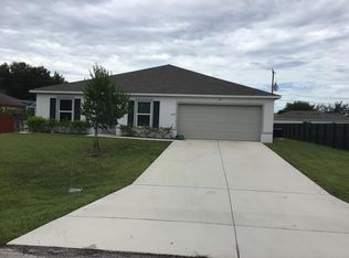 1250 SW MELROSE Avenue, Port St Lucie, FL 34953