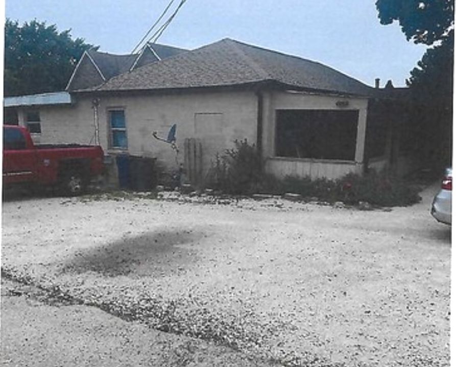 1st image of 24 N Airlite St
