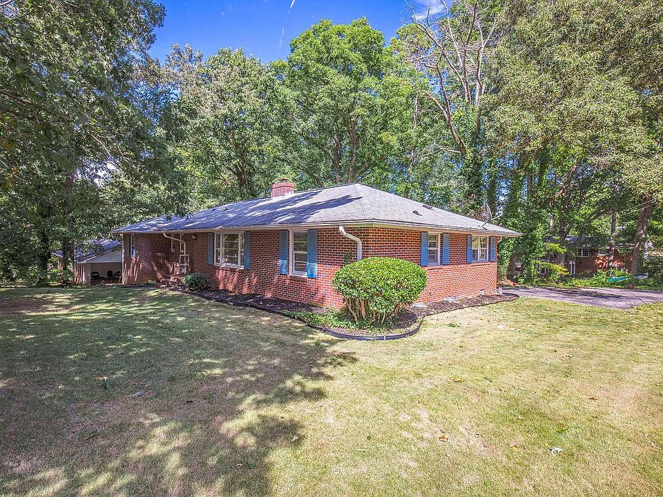 1st image of 261 Holly Dr