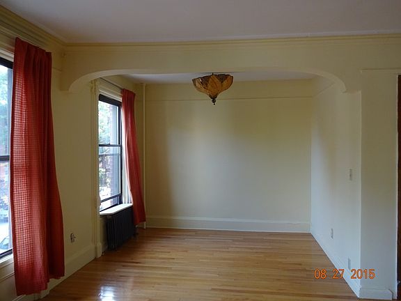 3rd image of 76 S Portland Ave APT 2