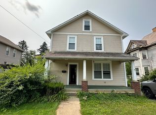 150 Park St, Grove City, PA 16127