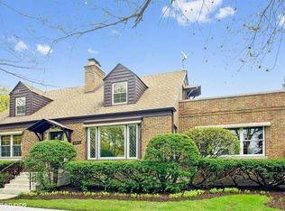 5325 N Lawler Ave, Chicago, IL 60630