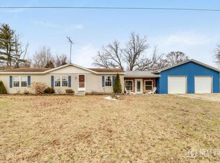 25830 Nubour St, Dowagiac, MI 49047