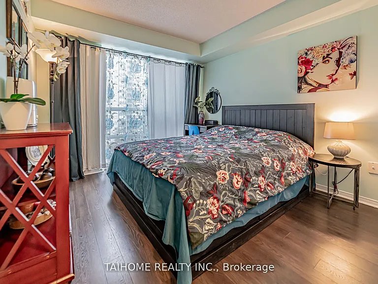 1 Pemberton Ave #702 — Photo 7