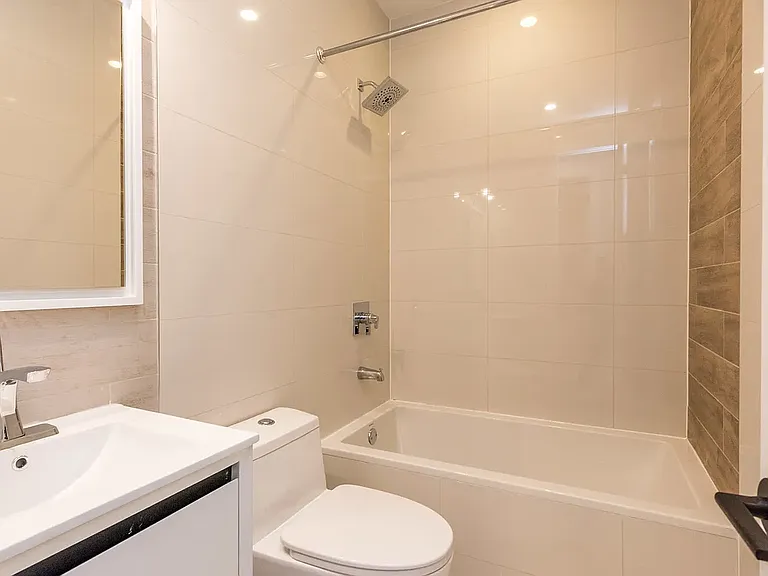 1180 Halsey St #3 — Photo 4
