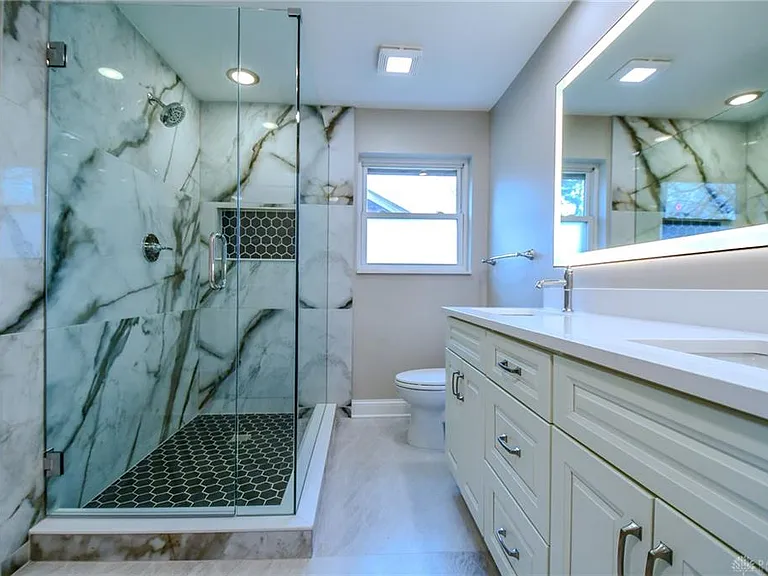 121 E Schantz Ave #3 — Photo 24