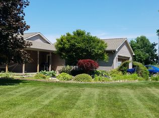 8696 W Kinsel Hwy, Vermontville, MI 49096