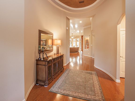 2nd image of 4519 Oxbow Cir E