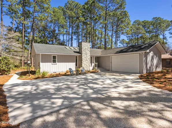 4 E Pine Court, Carolina Shores, NC 28467