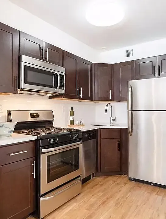 382 Lefferts Ave #1D