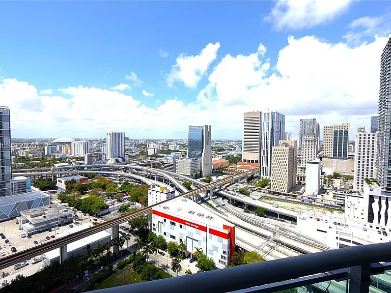 350 S Miami Ave #2813 — Photo 11